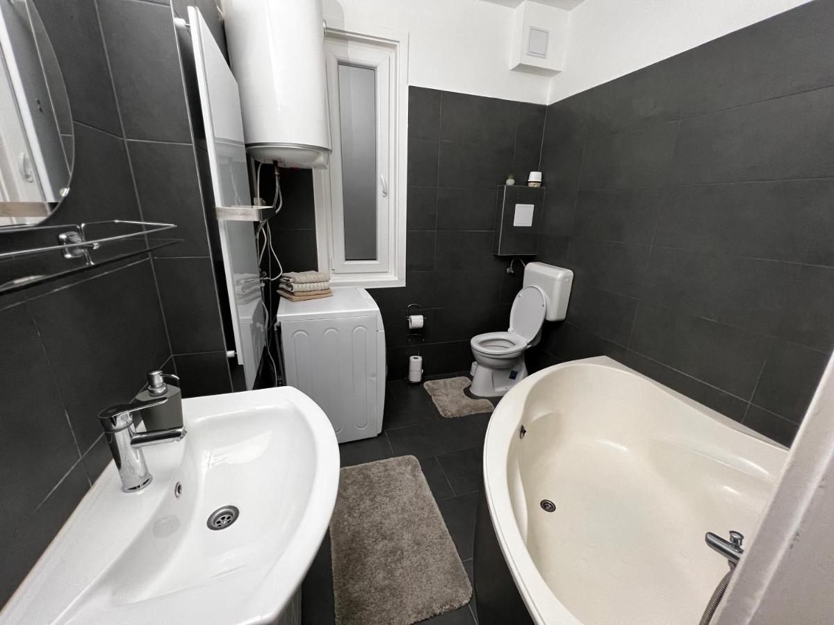 Dave Apartman 2 Szeged Eksteriør bilde
